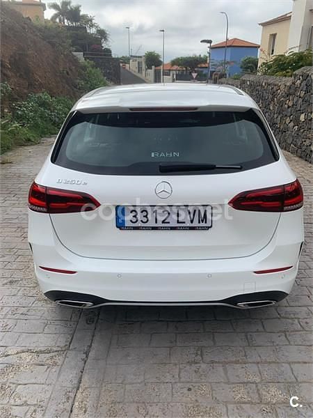 Usado Mercedes B250e 218 CV (160 kW) 2022 Blanco Monovolumen
