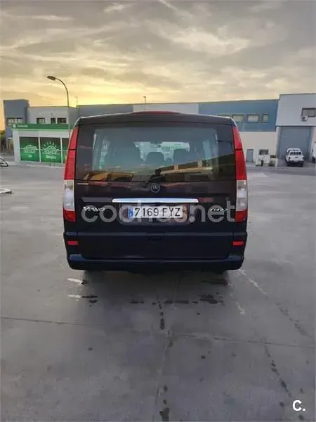 Usado Mercedes Viano 150 CV (110 kW) 2008 Azul Monovolumen