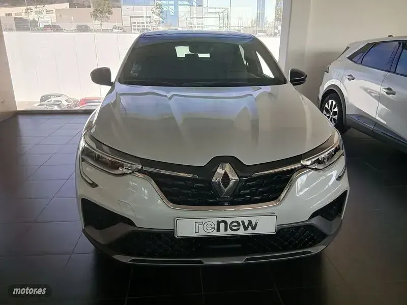 Usado Renault Arkana R.S. 145 CV (106 kW) 2021 Blanco SUV