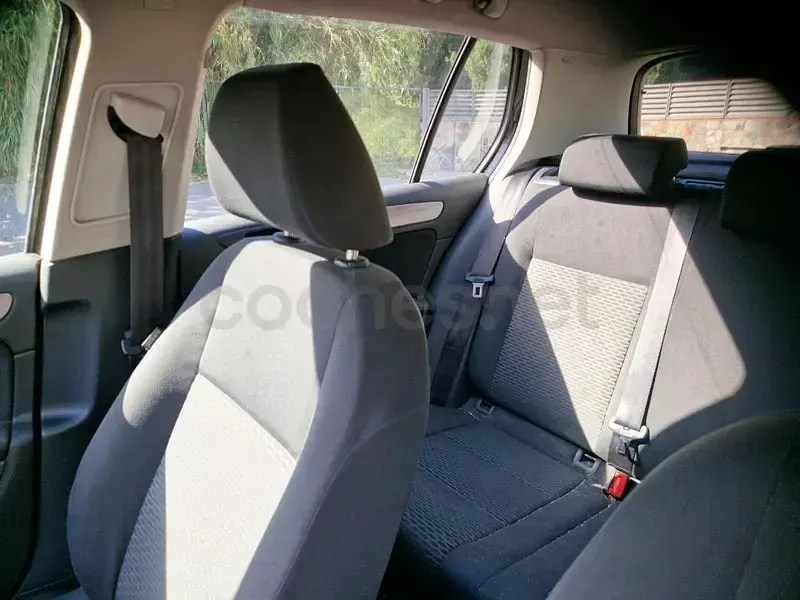 Usado VW Golf VI Advance 122 CV (89 kW) 2010 Negro Utilitario