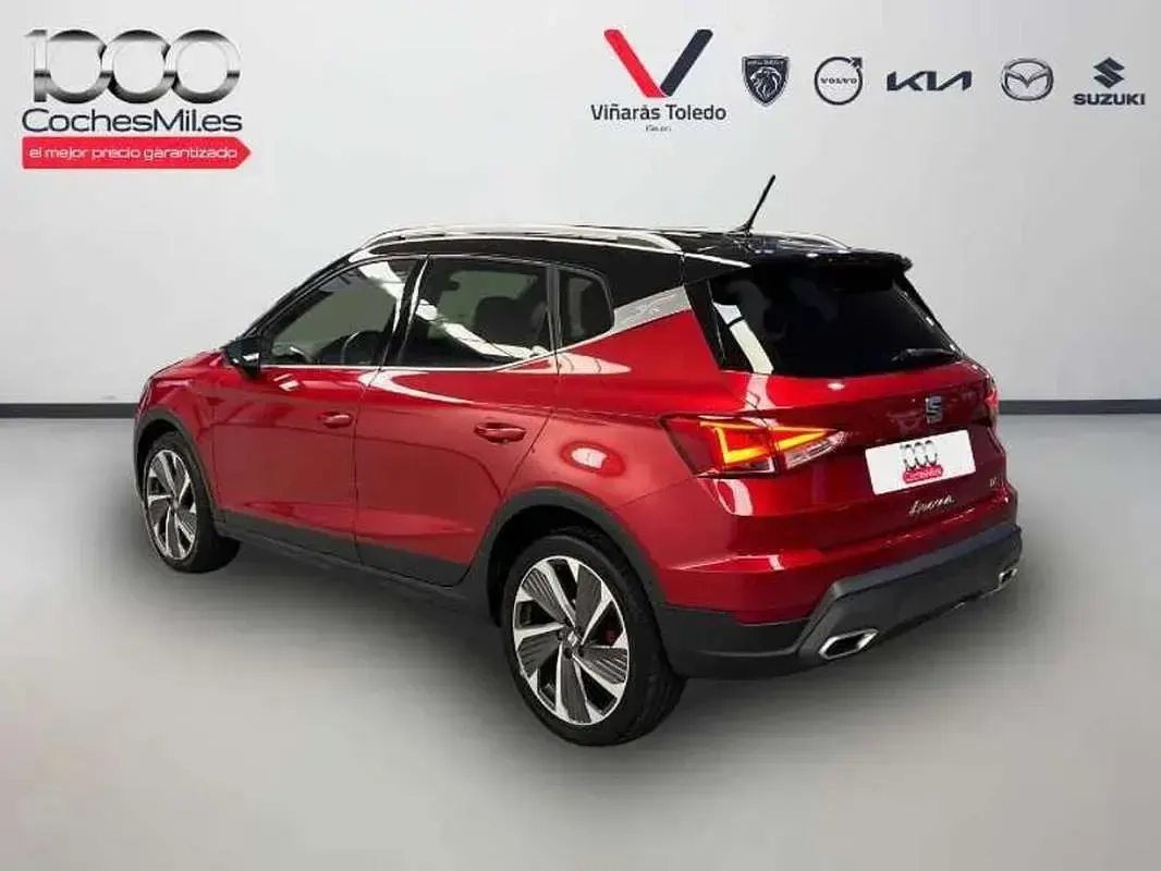 Usado Seat Arona FR 110 CV (80 kW) 2022 Rojo SUV