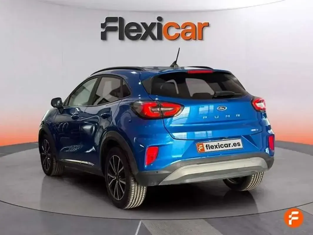 Usado Ford Puma Titanium 125 CV (91 kW) 2022 Azul SUV