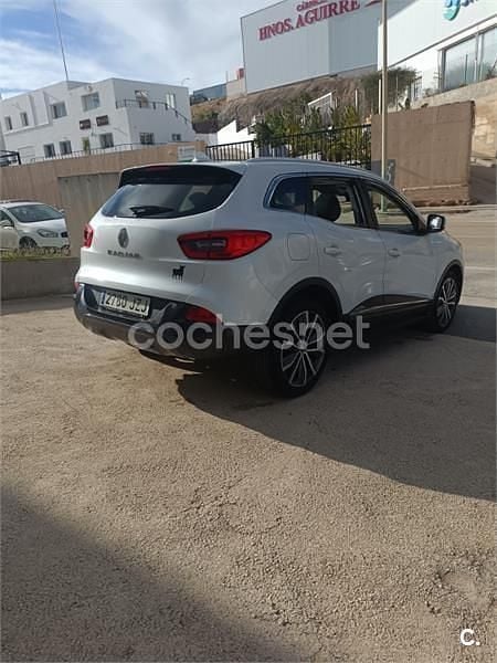 Usado Renault Kadjar Zen 110 CV (80 kW) 2017 Blanco SUV
