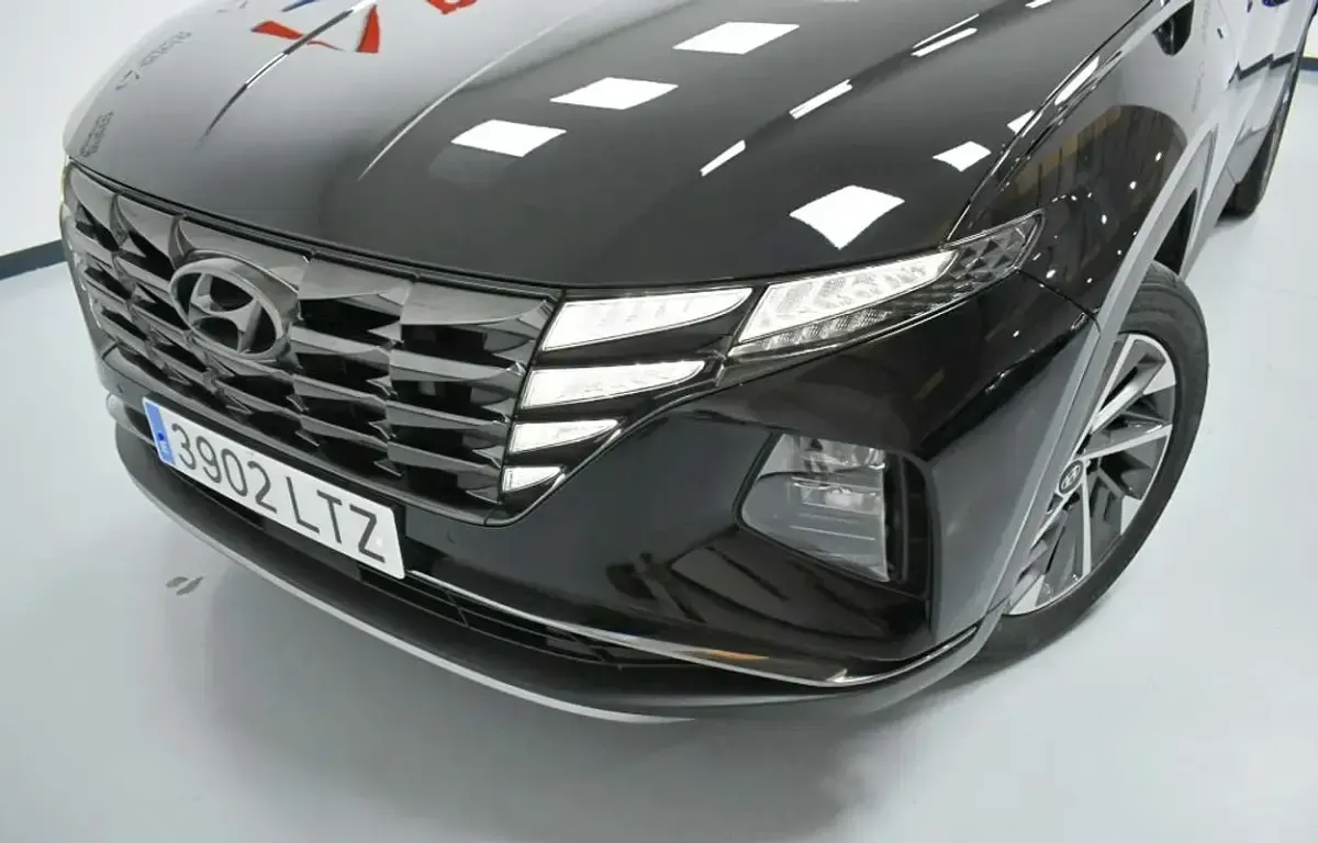 Usado Hyundai Tucson 136 CV (100 kW) 2022 Negro SUV
