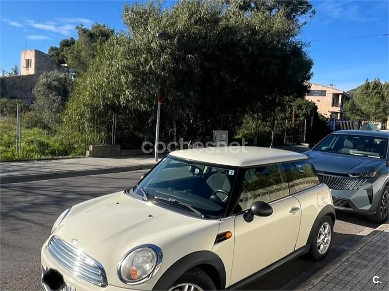 Usado Mini ONE 75 CV (55 kW) 2012 Beige Utilitario