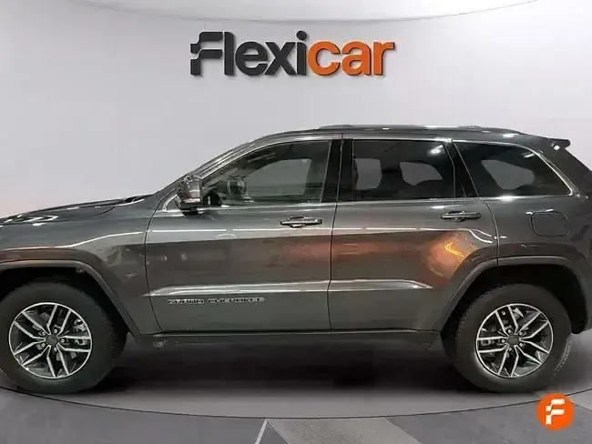 Occasion Jeep Grand Cherokee Overland 286 PK (210 kW) 2018 Grijs SUV
