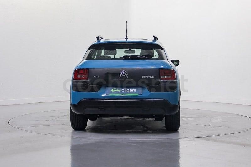 Usado Citroën C4 Feel 82 CV (60 kW) 2018 Azul Berlina