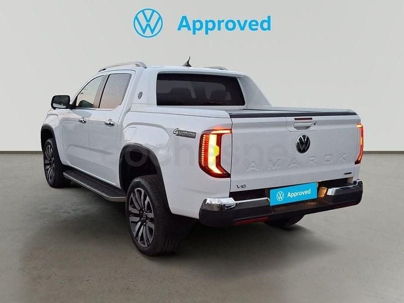 Usado VW Amarok Aventura 240 CV (176 kW) 2025 Blanco Pickup/Camioneta
