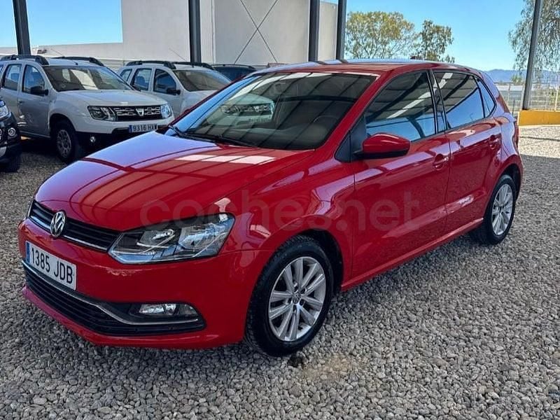 Usado VW Polo Advance 90 CV (66 kW) 2016 Rojo Berlina