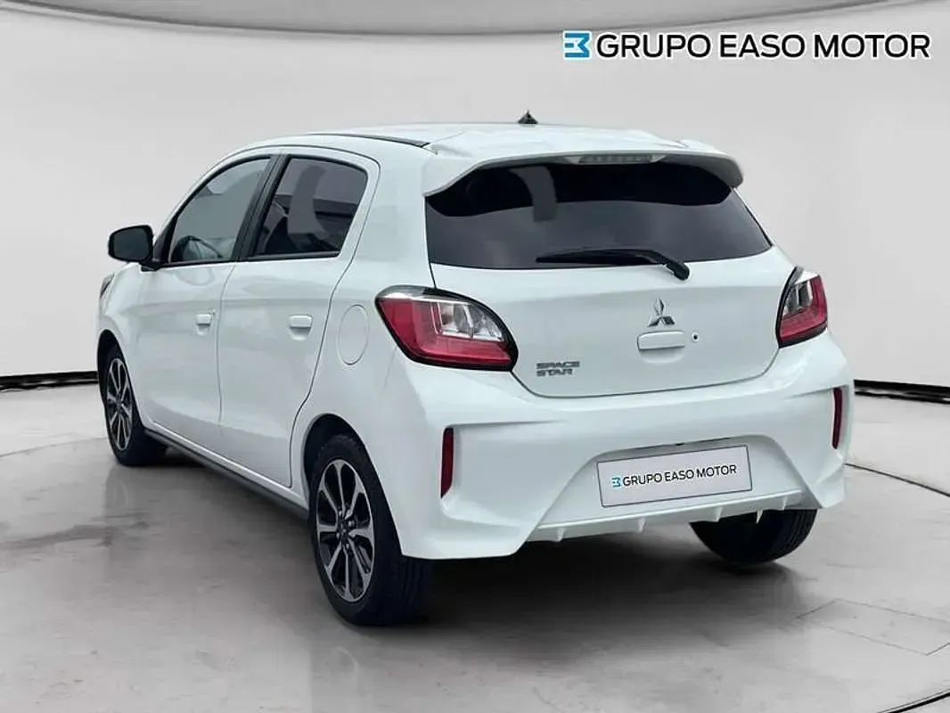 Usado Mitsubishi Space Star 71 CV (52 kW) 2022 Blanco Utilitario