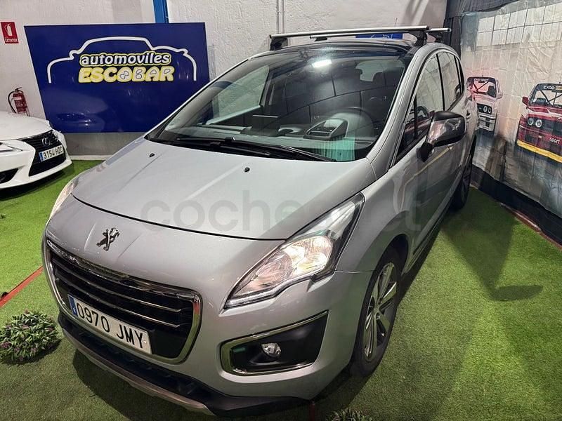 Usado Peugeot 3008 Allure 150 CV (110 kW) 2016 Gris / plata Berlina