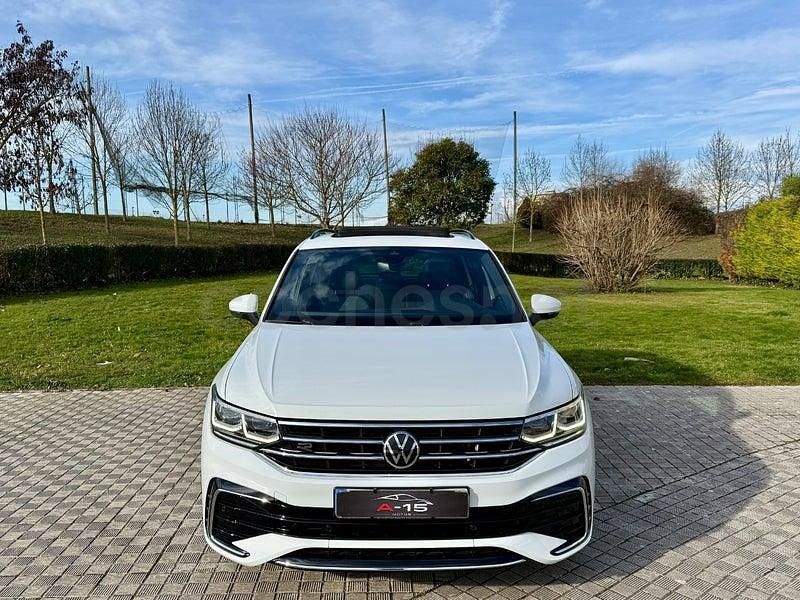 Käytetty VW Tiguan R-line 150 HP (110 kW) 2021 Valkoinen Katumaasturi