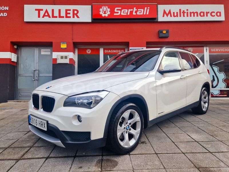 Blanco Usado 2013 BMW X1 SUV | 11.900 € (Precio justo) - Imagen 1/4