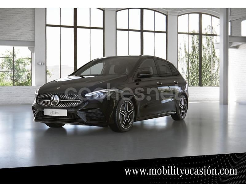 Kosmosblack met. Usado 2022 Mercedes B180 AMG line Monovolumen | 28.900 € (Precio justo) - Imagen 1/4