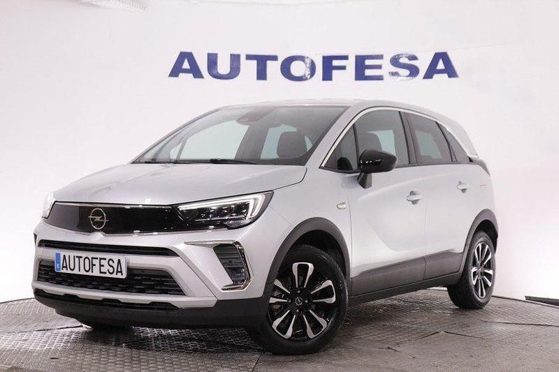 Usado Opel Crossland Elegance 110 CV (80 kW) 2024 Plata SUV