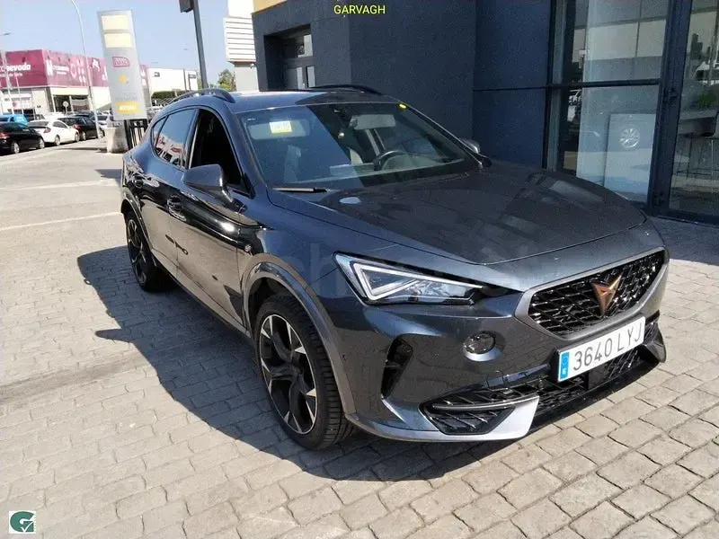 Usado Cupra Formentor 150 CV (110 kW) 2020 Gris / plata SUV