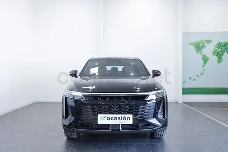 Usado Omoda 9 537 CV (394 kW) 2026 Negro SUV