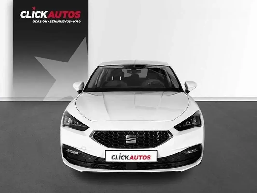Używany Seat Leon Style 125 KM (91 kW) 2024 Biały Hatchback