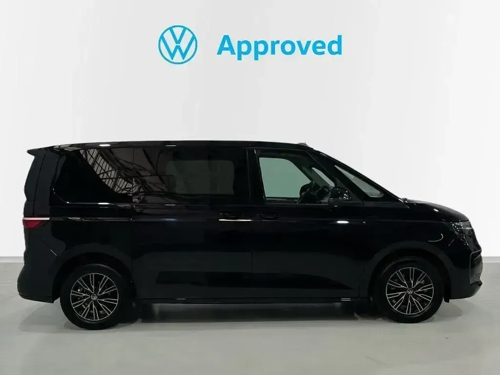 Usado VW Multivan Life 150 CV (110 kW) 2025 Negro Monovolumen