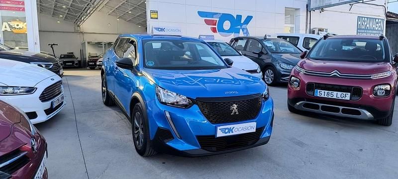 Usado Peugeot 2008 Active 110 CV (80 kW) 2022 Azul SUV