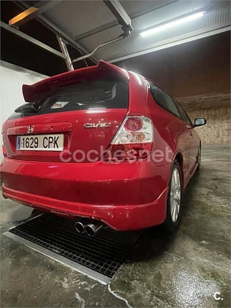 Rojo Usado 2003 Honda Civic Sport Berlina | 2600 € (Precio justo) - Imagen 1/2