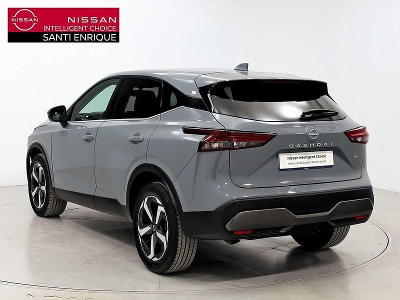 Usado Nissan Qashqai N-Connecta 159 CV (116 kW) 2022 Gris SUV