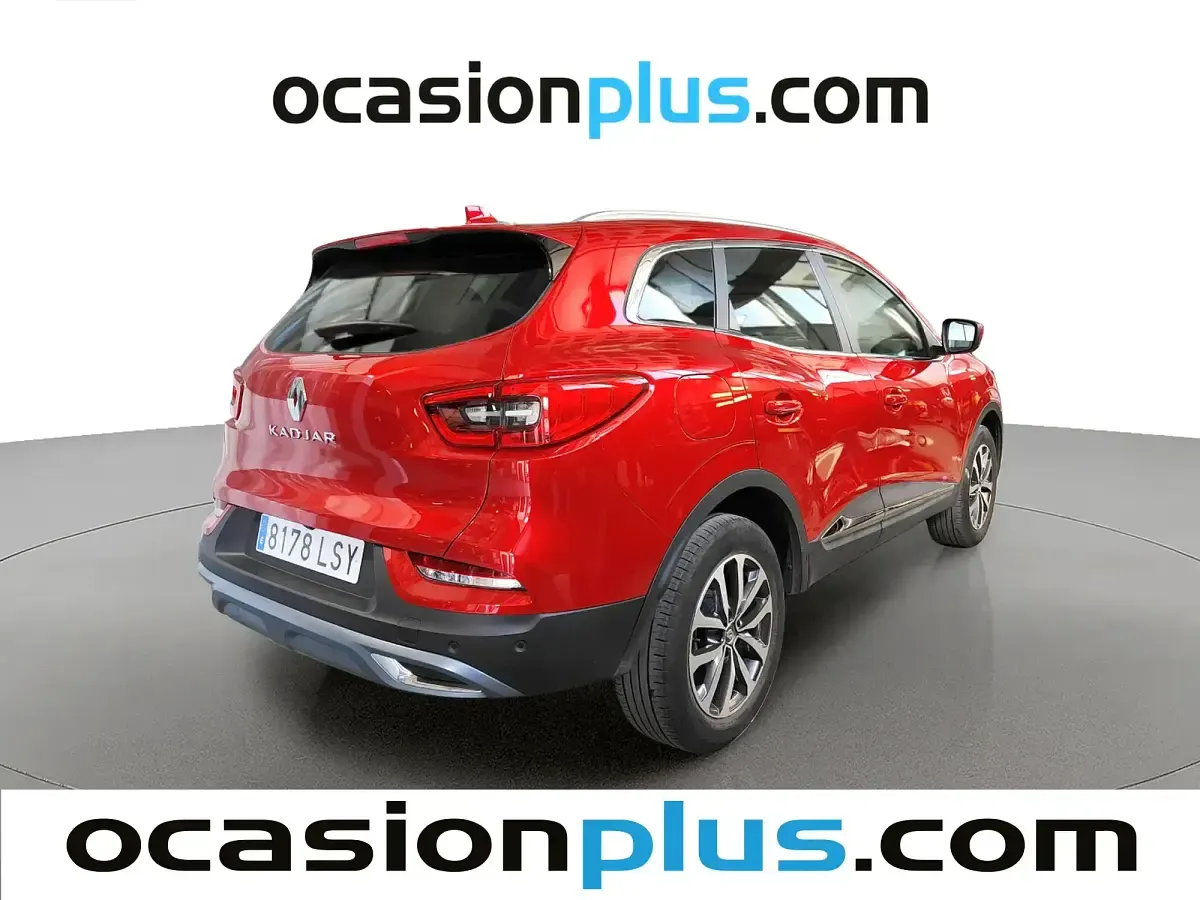 Usado Renault Kadjar Zen 140 CV (102 kW) 2021 Rojo SUV