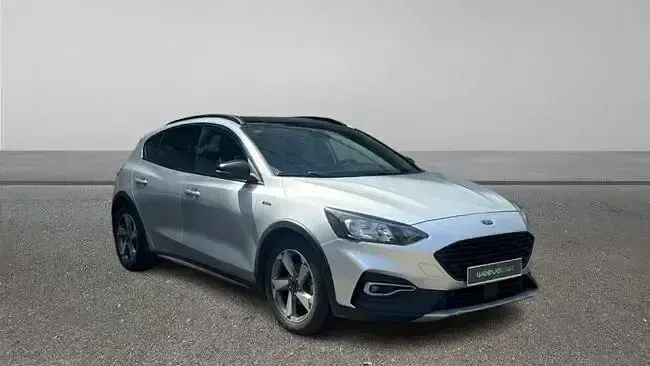 Usado Ford Focus Active X 125 CV (91 kW) 2022 Gris