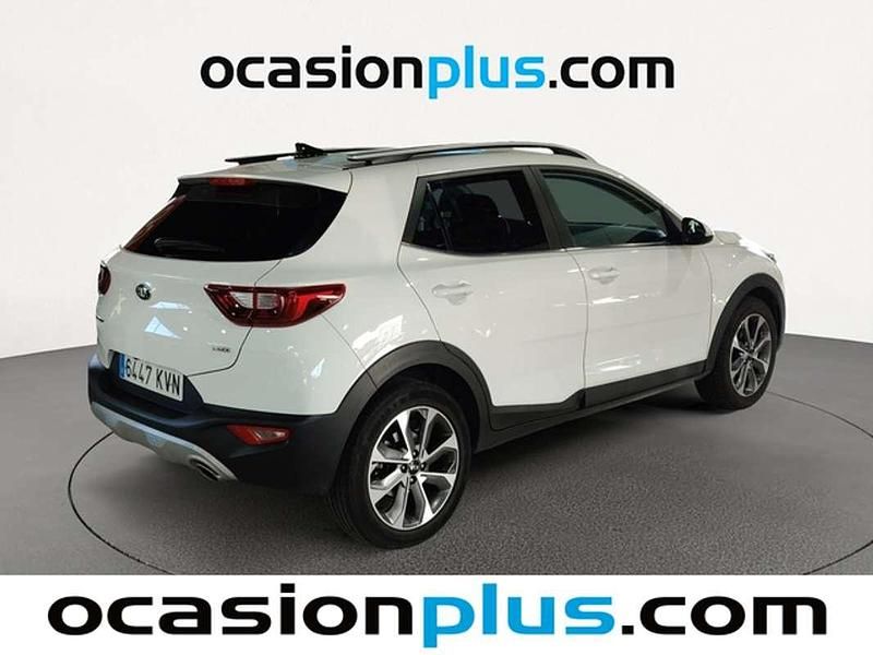 Usado Kia Stonic 101 CV (74 kW) 2019 Blanco SUV
