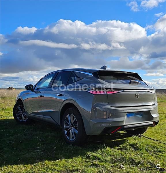 Usado DS Automobiles DS4 Crossback Opera 130 CV (95 kW) 2022 Gris / plata SUV