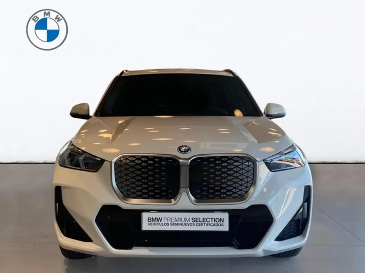 Nuevo BMW iX1 Shadowline 150 kW (204 CV) 2026 Blanco SUV