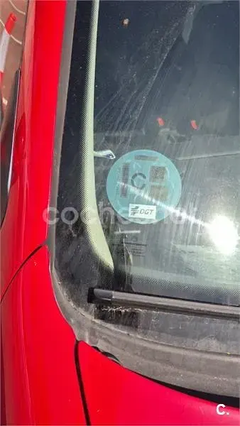 Usado VW Golf IV Conceptline 75 CV (55 kW) 2000 Rojo Berlina