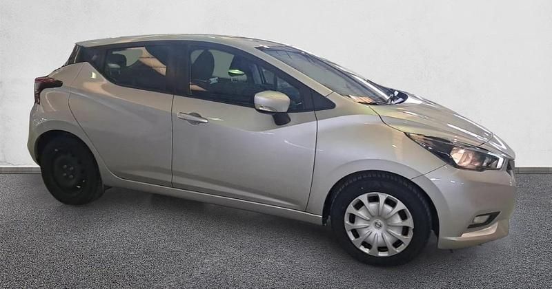 Usado Nissan Micra Acenta 92 CV (67 kW) 2022