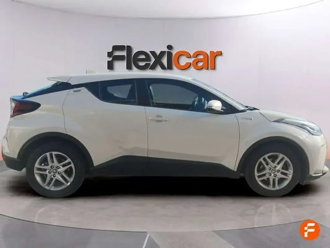 Usado Toyota C-HR Advance 122 CV (89 kW) 2021 Blanco SUV