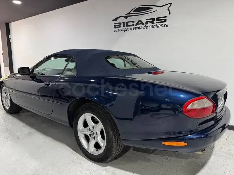 Usado Jaguar XK8 290 CV (213 kW) 2000 Azul Descapotable
