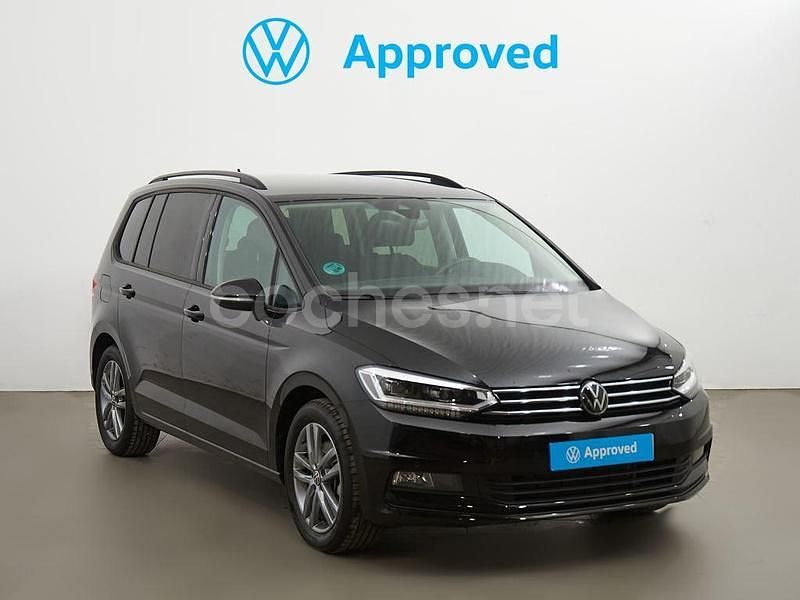 Negro Usado 2025 VW Touran Monovolumen | 36.060 € (Un poco caro) - Imagen 1/4