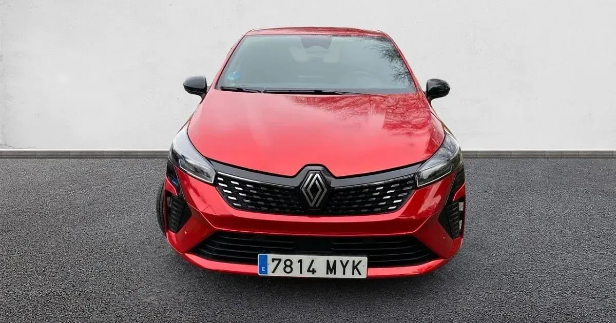 Usado Renault Clio Techno 100 CV (73 kW) 2025 Utilitario