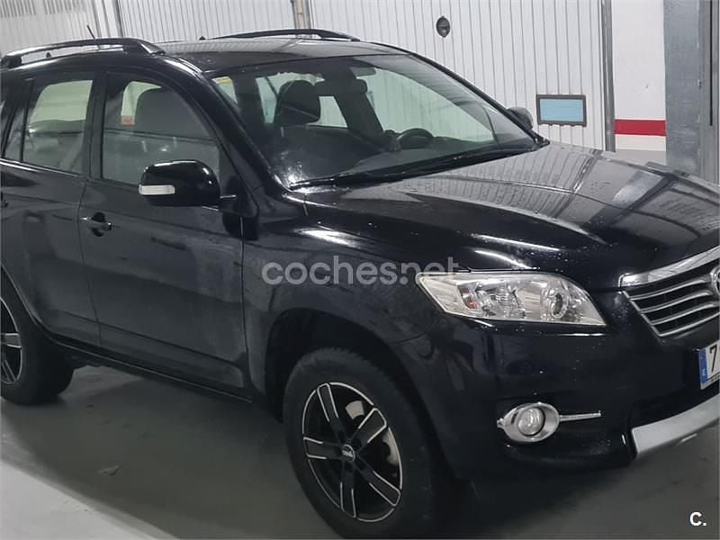 Usado Toyota RAV4 Advance 158 CV (116 kW) 2010 Negro SUV