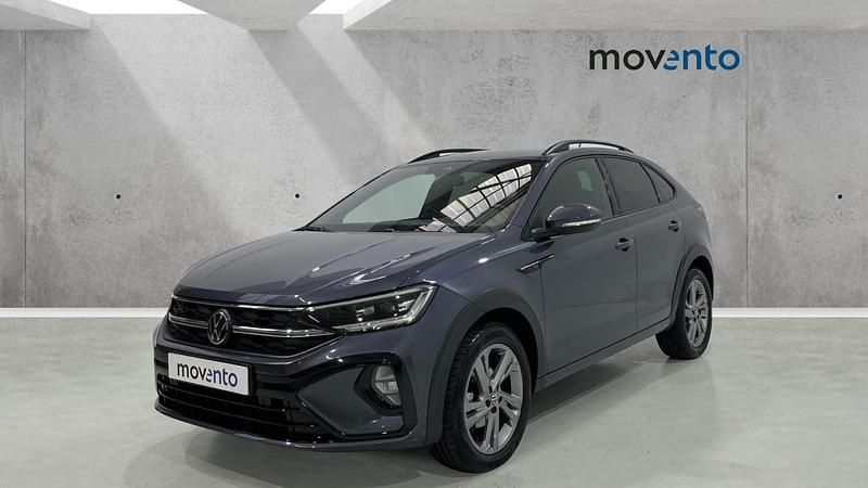 Usado VW Taigo R-line 150 CV (110 kW) 2023 Gris / plata SUV