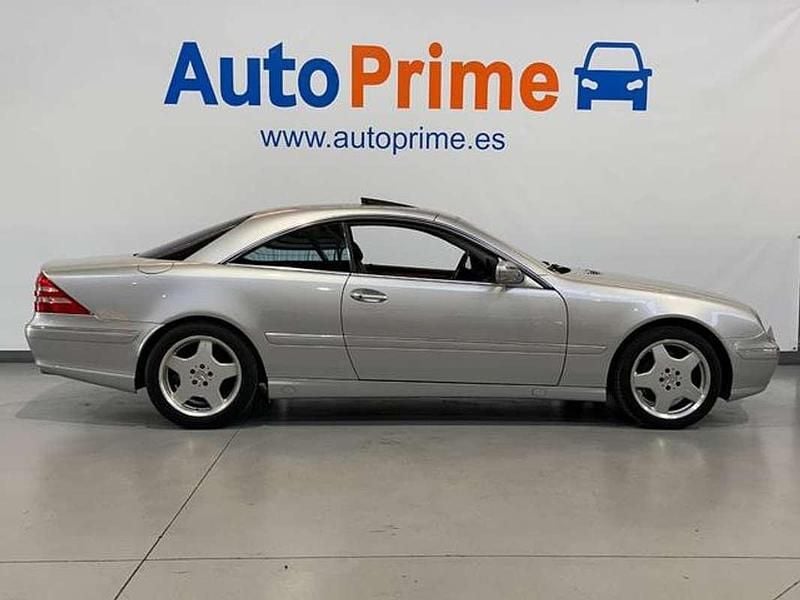 Usado Mercedes CL500 306 CV (225 kW) 2002 Plateado Coupe