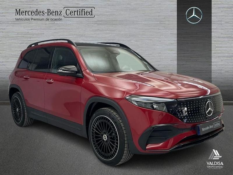 Usado Mercedes EQB250+ AMG 139 kW (190 CV) 2025 Rojo SUV