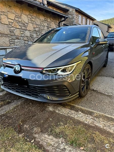 Usado VW Golf VIII GTI Clubsport 301 CV (221 kW) 2022 Negro Berlina