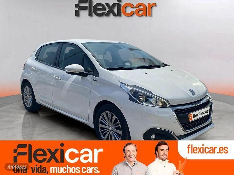 Blanco Usado 2019 Peugeot 208 Signature Sky Utilitario | 9990 € (Precio justo) - Imagen 1/4