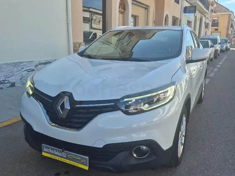 Usado Renault Kadjar Life 130 CV (95 kW) 2018 Blanco SUV