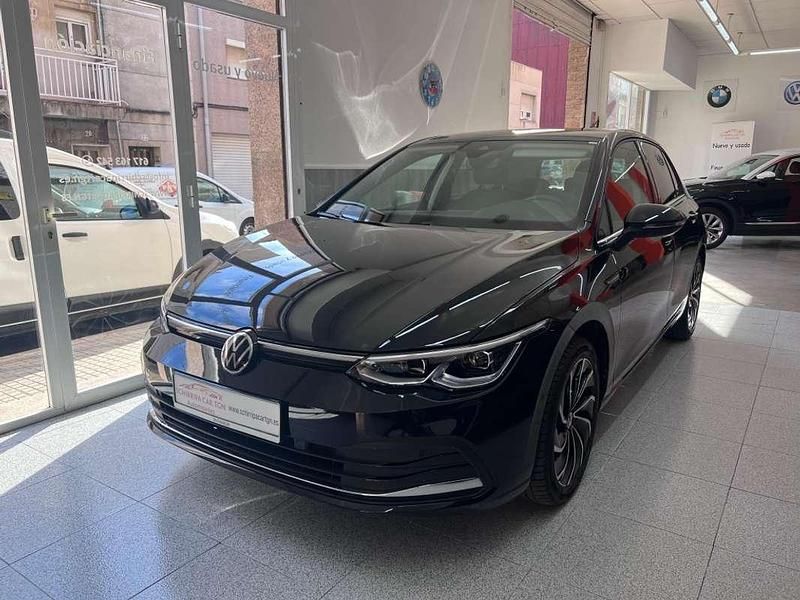 Usado VW Golf VIII Life 131 CV (96 kW) 2023 Negro Utilitario