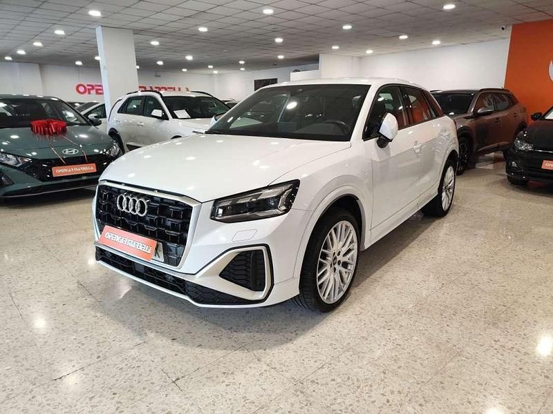 Usado Audi Q2 S-Line 116 CV (85 kW) 2023 Blanco SUV