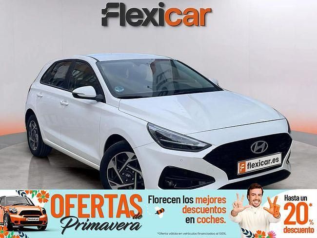 Usado Hyundai i30 120 CV (88 kW) 2024 Blanco