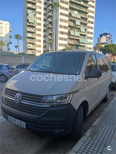 Beige Usado 2022 VW Caravelle Monovolumen | 31.000 € (Super precio) - Imagen 1/4
