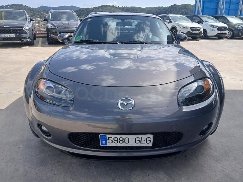 Usado Mazda MX5 Active 126 CV (92 kW) 2009 Gris / plata Descapotable