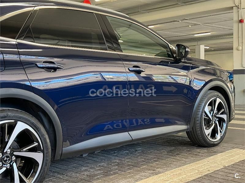 Azul Usado 2022 DS Automobiles DS7 Crossback Opera SUV | 39.900 € - Imagen 1/4
